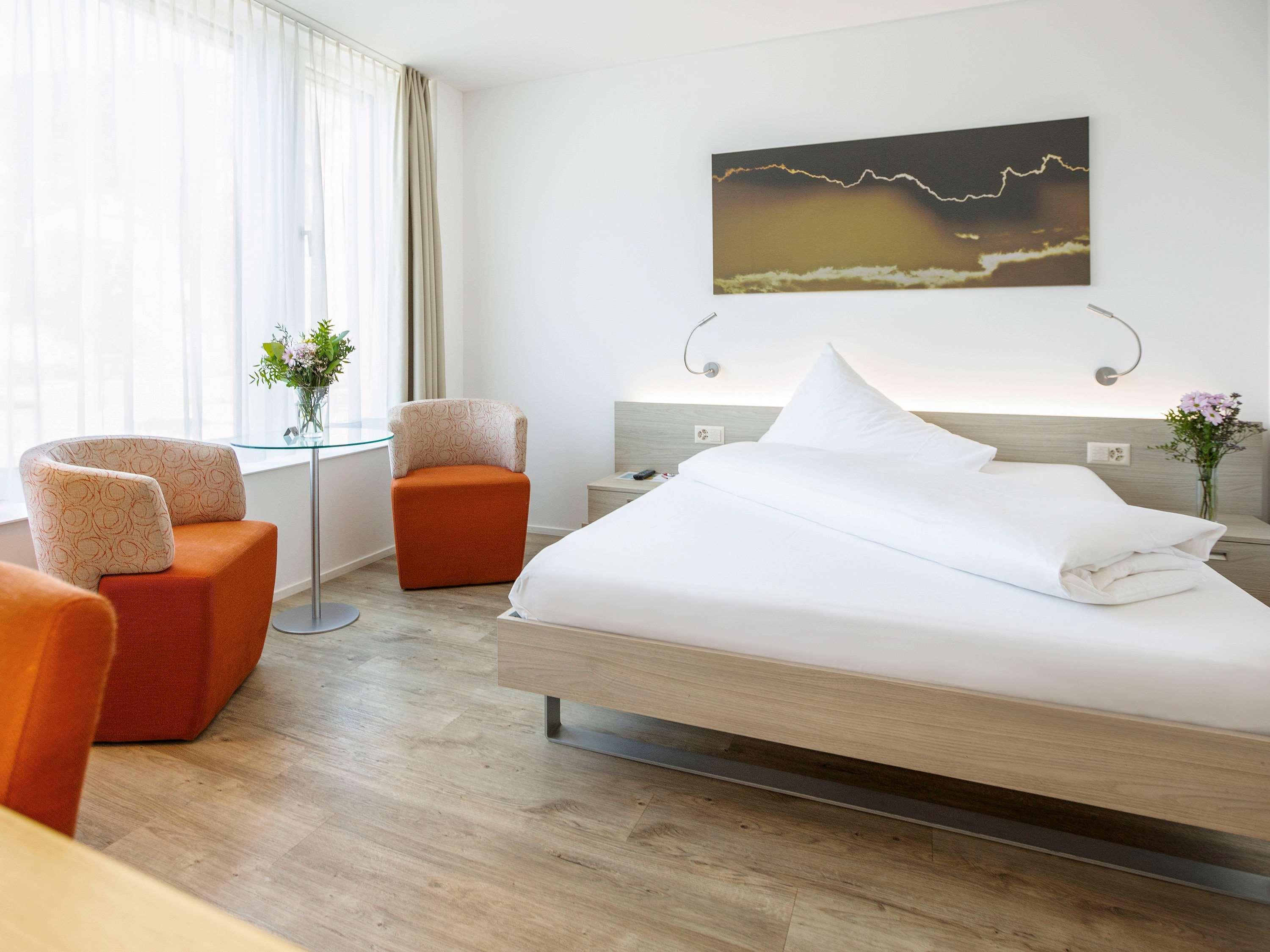 Hotel Mercure West 4*